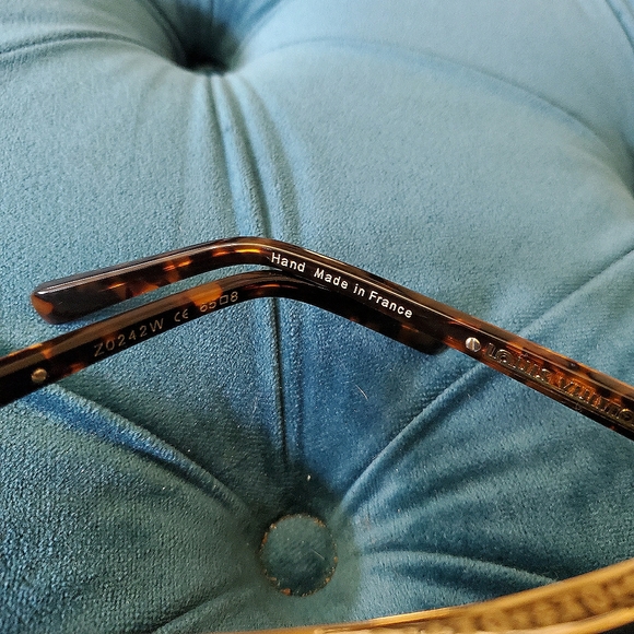 ❌SOLD❌Louis Vuitton 😎 Mascot Sunglasses - Picture 3 of 9